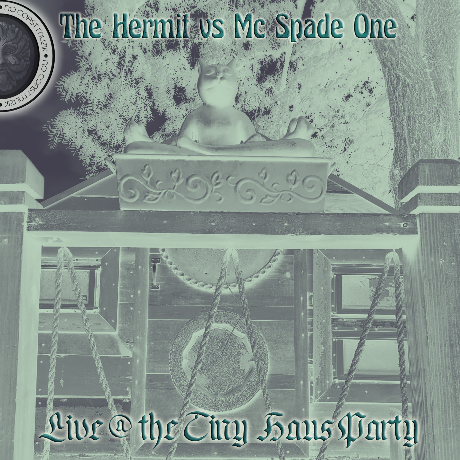 The Hermit vs Mc Spade One - Live @ the Tiny Haus Party